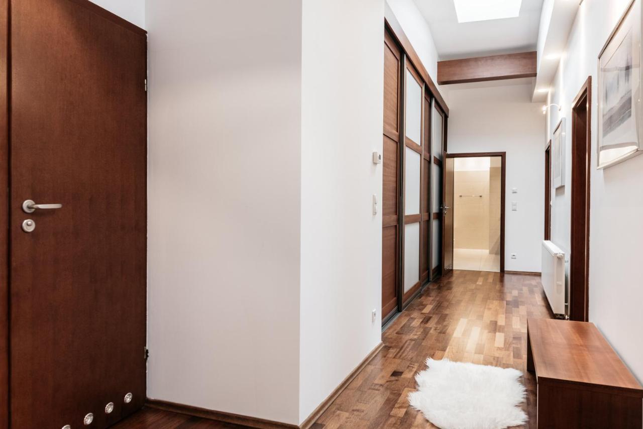 Extravaganza Apartment Krakow Ngoại thất bức ảnh