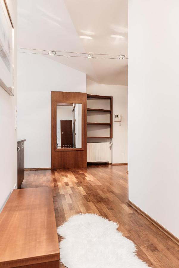 Extravaganza Apartment Krakow Ngoại thất bức ảnh