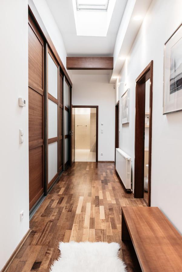 Extravaganza Apartment Krakow Ngoại thất bức ảnh